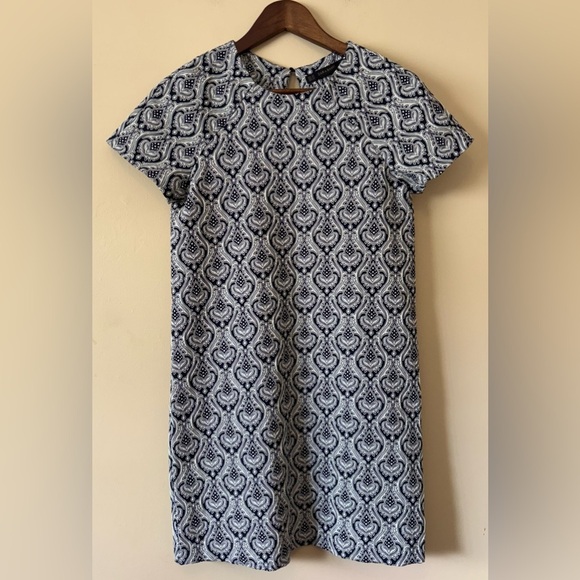 Zara| Chic Brocade Navy/White Jacquard Above-Knee Sheath Mini-Dress Sz XS - Picture 1 of 9
